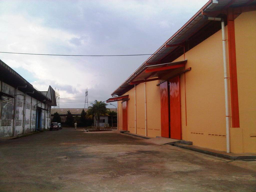 Warehouse Dana Wijaya Nusa Gunung Putri photo 5