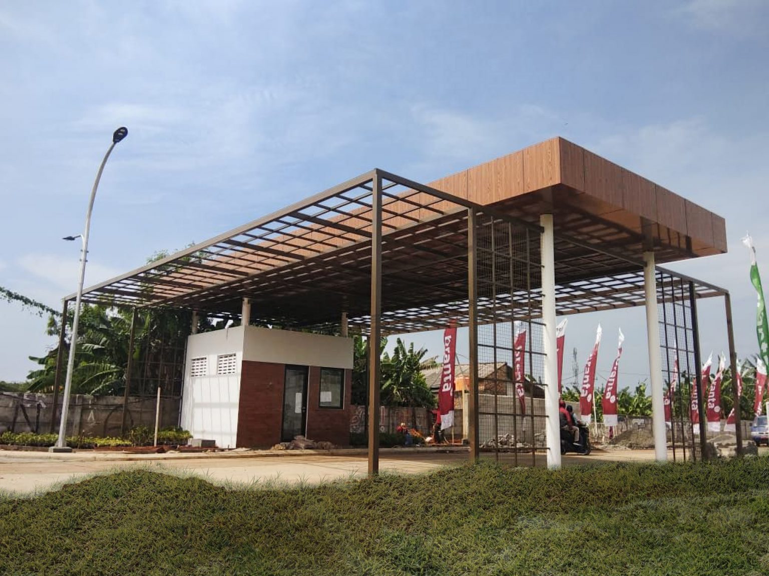 Gerbang Sriamur